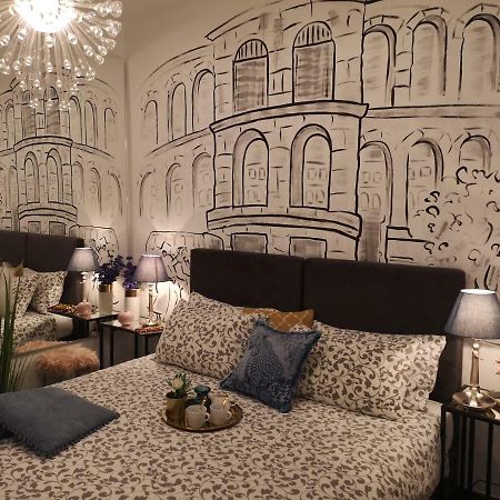 PUY Arena Design Apartments With Free Private Parking And With A Terrace מראה חיצוני תמונה